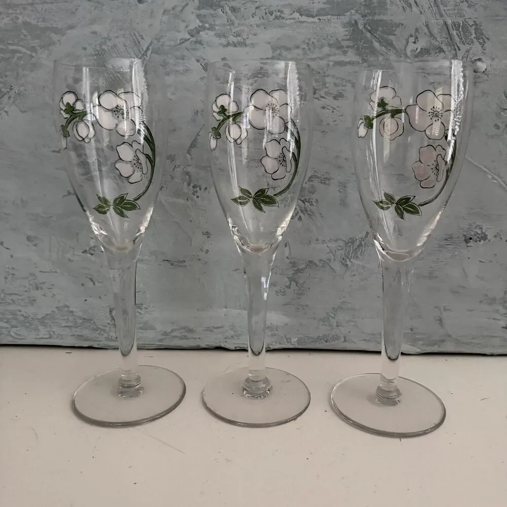 PERRIER JOUET CRYSTAL CHAMPAGNE GOBLETS LIGHT PINK FLORAL 7.5” 4 OZ  Set Of 3